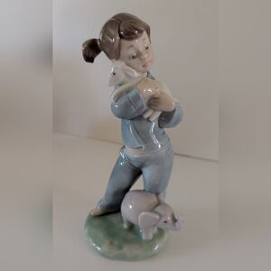 Nao Lladro "Special Friends " Girl With Lamb And Elephant #1129